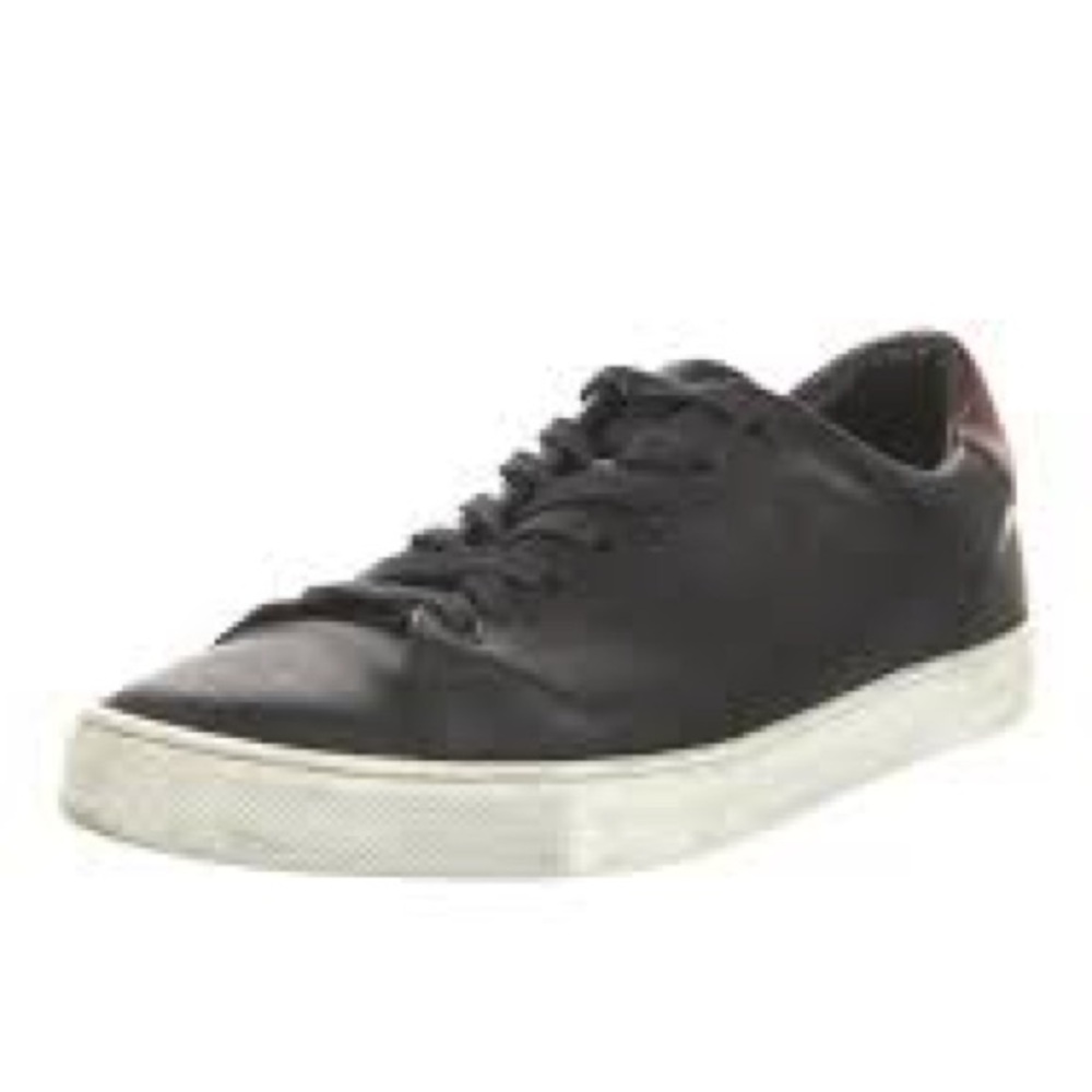 Burberry Black Leather Sneakers